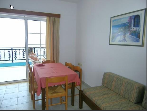 Apartment Cypriana *
